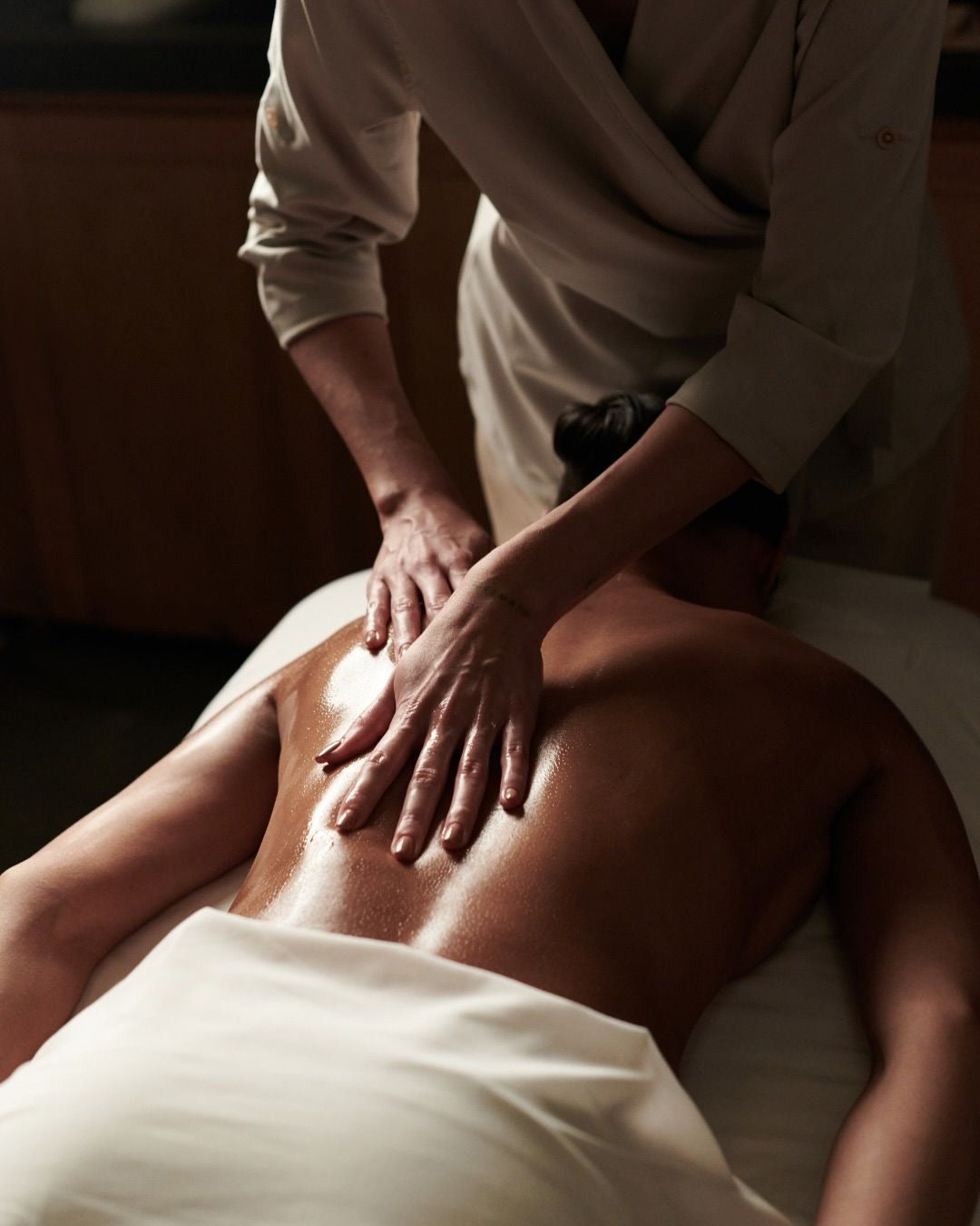 BODY MASSAGE